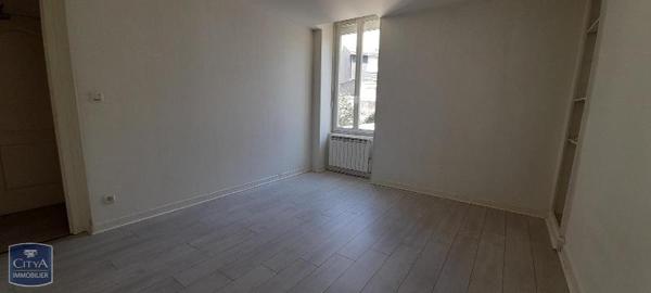Appartement à louer 2 pièces 43.2m²