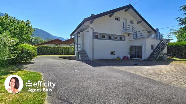 Maison
         4 pièces
        - 106 m² Exclusivité 360 000 € *