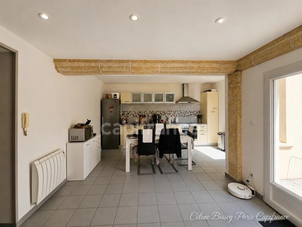 SPÉCIAL INVESTISSEURS 1 maison, 2 appartements, 1 revenu immédiat !
