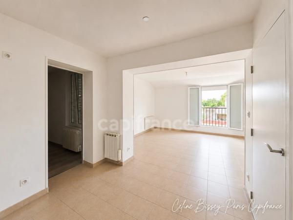 SPÉCIAL INVESTISSEURS 1 maison, 2 appartements, 1 revenu immédiat !