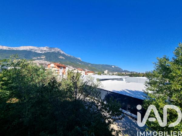 Location appartement 4 pièces 69 m² Le Pont-de-Claix