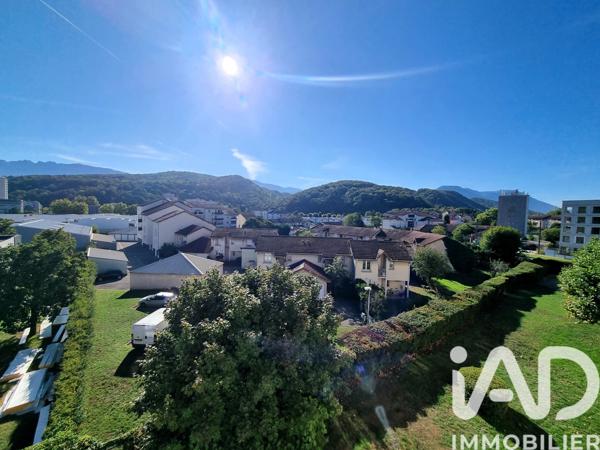 Location appartement 4 pièces 69 m² Le Pont-de-Claix