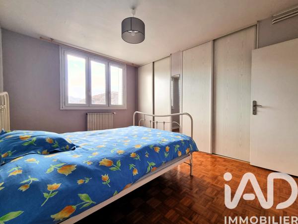 Location appartement 4 pièces 69 m² Le Pont-de-Claix