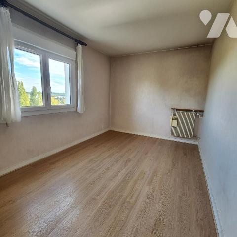 Appartement balcon et garage - Quartier Gazonfier 