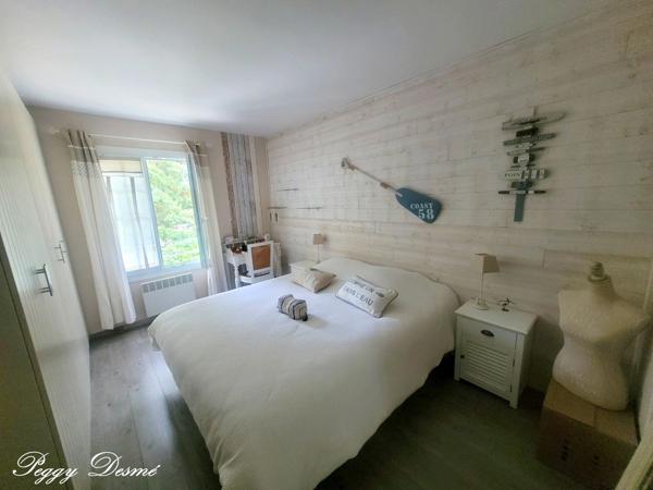 Maison à vendre 6 pièces CHAMBRAY LES TOURS (37) - Double séjour, Cuisine équipée, 4 chambres, 2 salles d'eau, Garage