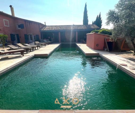 LEDENON  MAS PROVENÇAL DEXCEPTION  1 000 m² HABITABLES  PARCELLE 2 HECTARES  PISCINE  2 MAS INDÉPENDANTS  7 SUITES + APPARTEMENTS  80 OLIVIERS - 1 720 000 