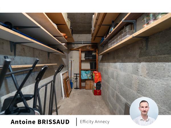 Appartement
         4 pièces
        - 80 m² 335 000 € *