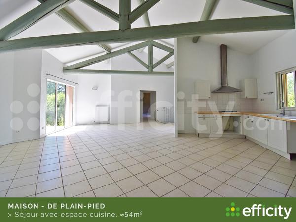 Maison
         6 pièces
        - 132 m² 409 000 € *