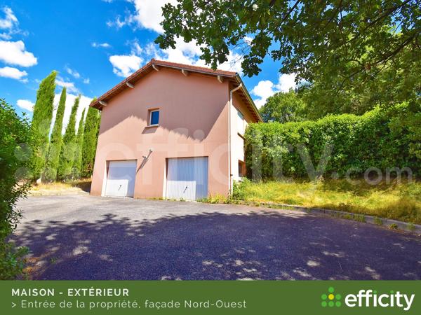 Maison
         6 pièces
        - 132 m² 409 000 € *