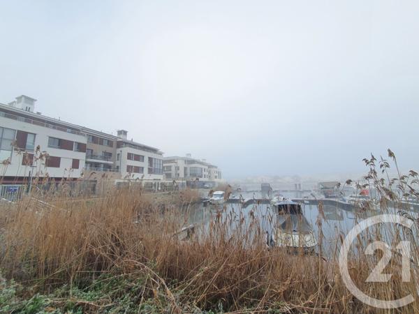 Appartement F3 à vendre  3 pièces - 63 m2 L ISLE ADAM - 95