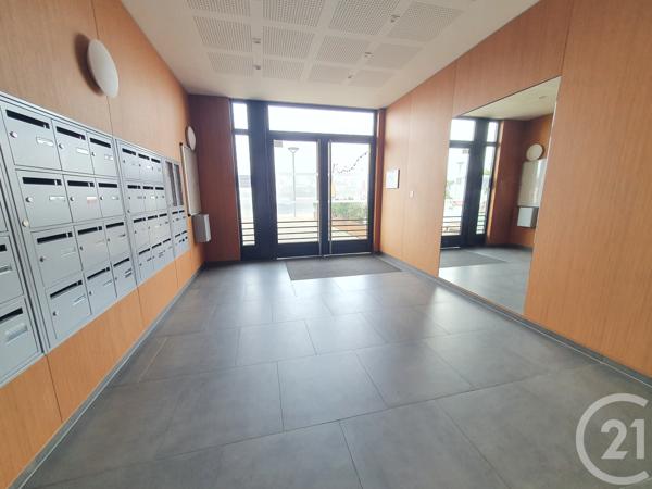 Appartement F3 à vendre  3 pièces - 63 m2 L ISLE ADAM - 95