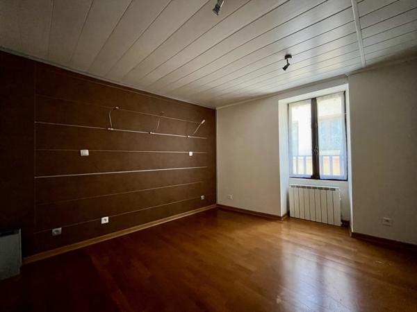 Maison 3 pièces - 110 m²