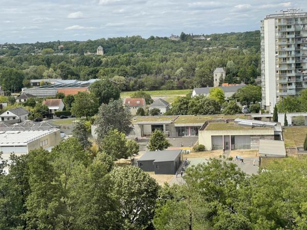 Appartement de 79m2 avec ascenceur à SAINT PIERRE DES CORPS (37) 2 chambres