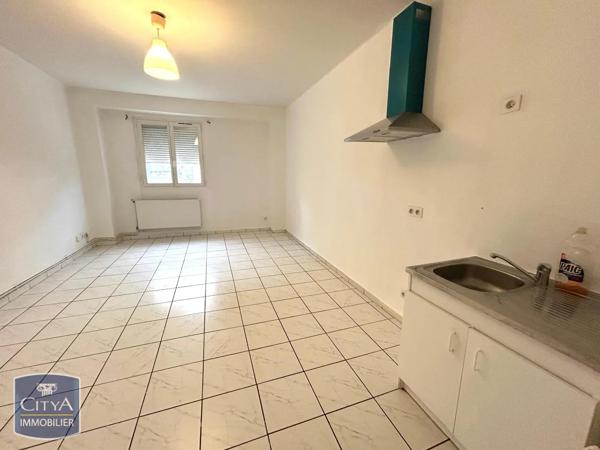 Appartement à louer 2 pièces 37.72m² La Ricamarie (42150)