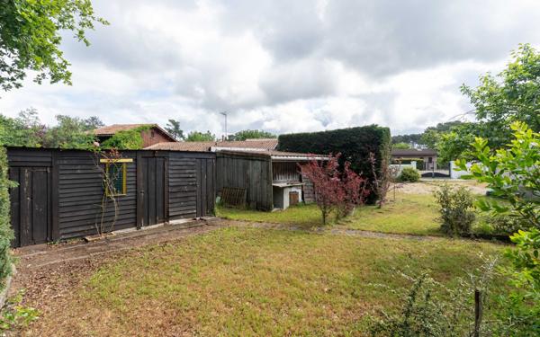 Maison à vendre    4 pièces •  Arès