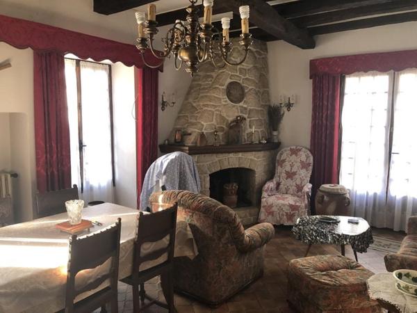 Maison à vendre |  Voutezac |  5 pièces | 109 m²