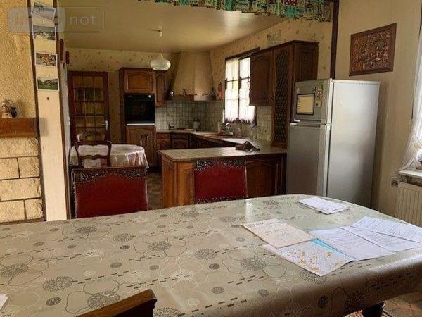 Maison à vendre à Sablé-sur-Sarthe dans la Sarthe (72300), ref : 13827/643