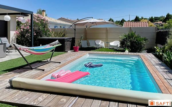 EXCEPTIONNEL !!! DANS LA COMMUNE DE MARTILLAC MAISON RECENTE 159 M2 AVEC PISCINE ET SPA