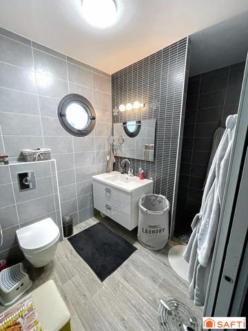 EXCEPTIONNEL !!! DANS LA COMMUNE DE MARTILLAC MAISON RECENTE 159 M2 AVEC PISCINE ET SPA