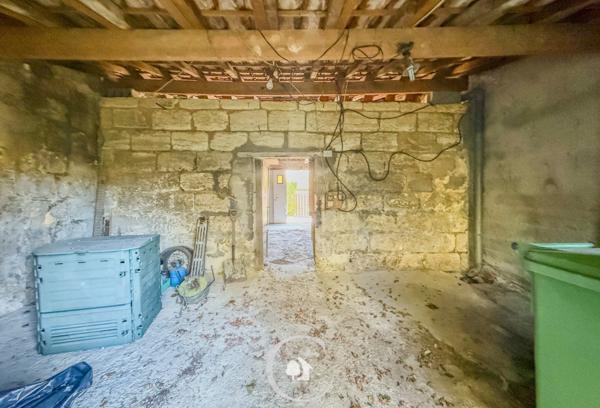 Parempuyre (33290) BÂTISSE PIERRES T6 - GARAGE XL - JARDIN ARBORÉ