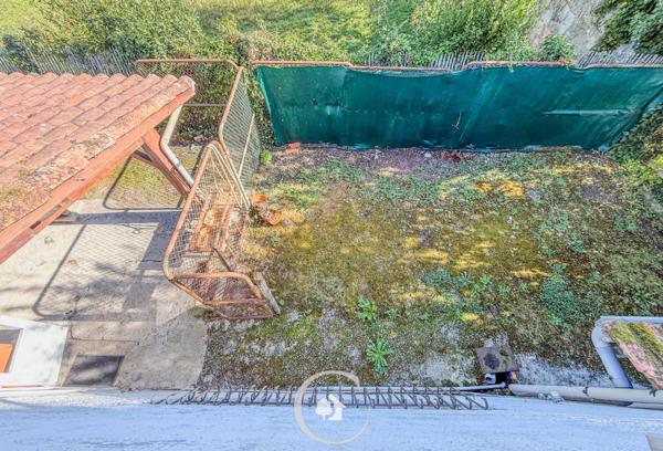 Parempuyre (33290) BÂTISSE PIERRES T6 - GARAGE XL - JARDIN ARBORÉ