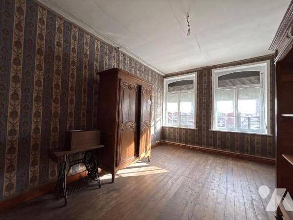 EN EXCLUSIVITE !  Immeuble à usage mixte 

Immeuble à usage mixte idéalement situé en plein c...