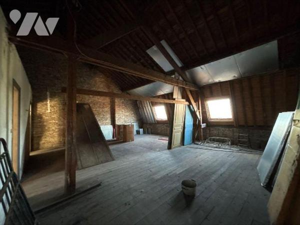 EN EXCLUSIVITE !  Immeuble à usage mixte 

Immeuble à usage mixte idéalement situé en plein c...