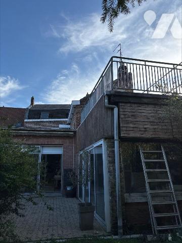 EN EXCLUSIVITE !  Immeuble à usage mixte 

Immeuble à usage mixte idéalement situé en plein c...