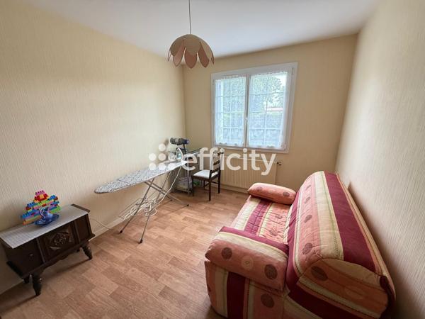 Maison
         5 pièces
        - 103 m²
