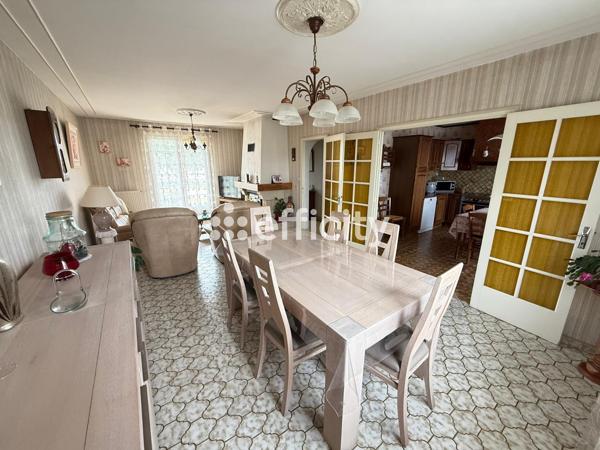 Maison
         5 pièces
        - 103 m²