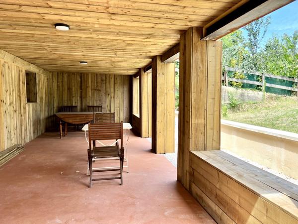APPARTEMENT T3 AVEC GRAND JARDIN