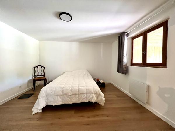 APPARTEMENT T3 AVEC GRAND JARDIN