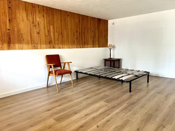 APPARTEMENT T3 AVEC GRAND JARDIN