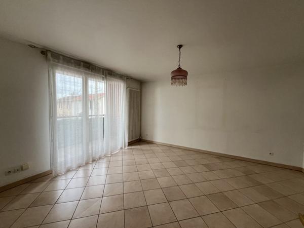 Appartement à vendre |  Décines-Charpieu |  2 pièces | 53 m²