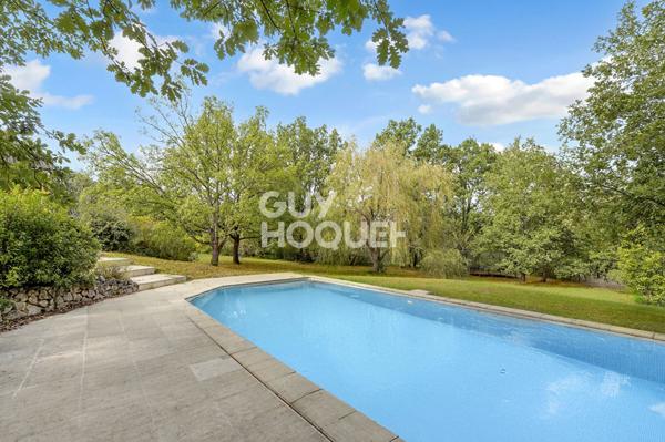 Villa à FRONTON 7 pièces, 180 m² avec piscine et terrain de 4 005 m²