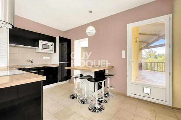 Villa à FRONTON 7 pièces, 180 m² avec piscine et terrain de 4 005 m²