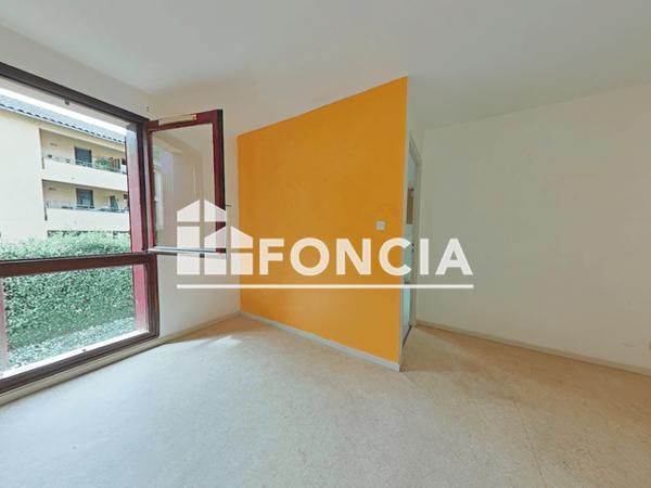Location Studio 44.3 m² - COTY A Cahors 46000