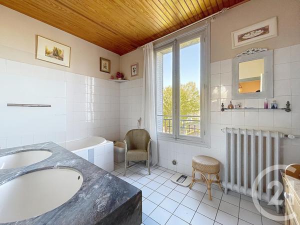 Maison à vendre  7 pièces - 178 m2 COMPIEGNE - 60