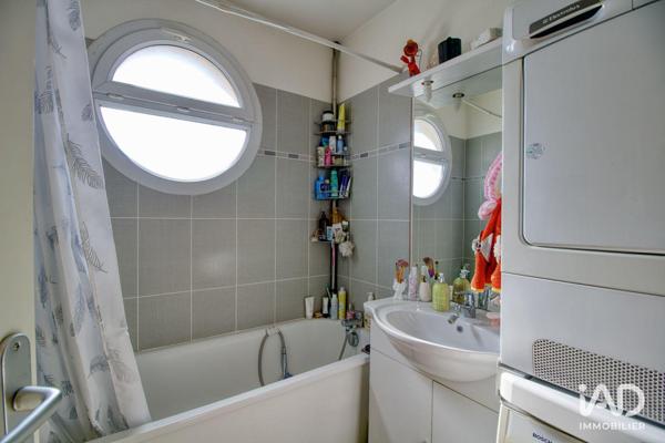 Appartement à vendre 3 pièces 52 m² Saint-Maximin