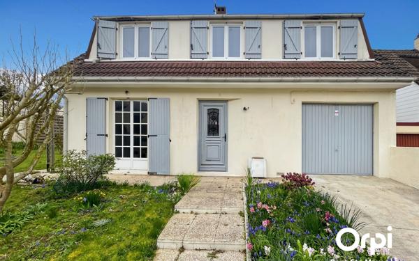 Maison à vendre    6 pièces •  Pontpoint