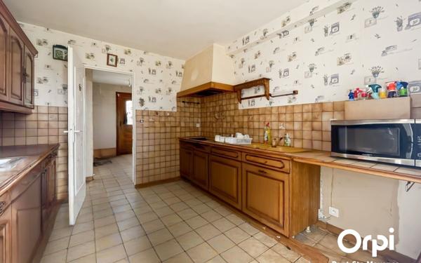 Maison à vendre    6 pièces •  Pontpoint