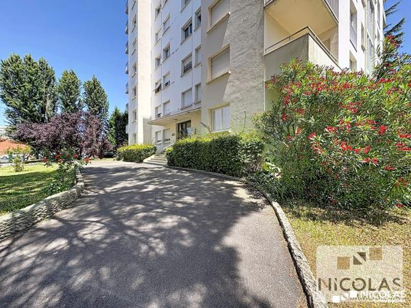 Bordeaux Caudéran T4 avec balcon - Cave