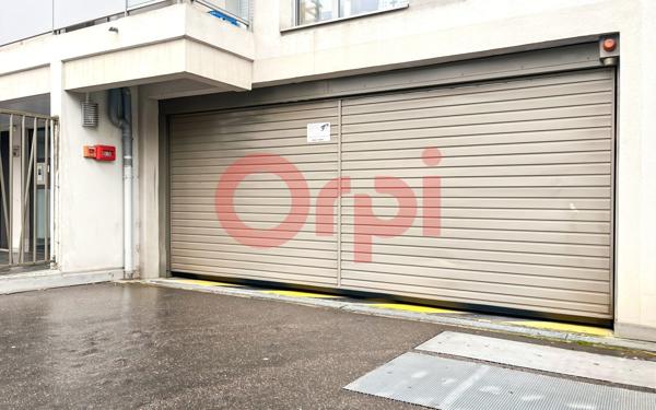 Stationnement à vendre    14,50 m2 Lyon 3