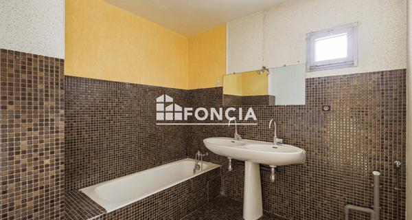 À vendre Appartement 4 pièces 95 m² - Grenoble 38100