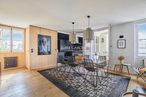 A vendre - appartement - 111 m² - Paris - 75007 - Invalides  - Balcon