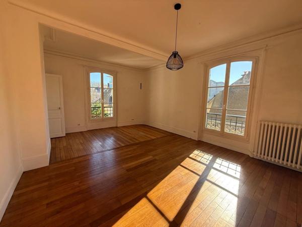 Location Appartement 3 pièces 85 m2 à Maisons-Alfort