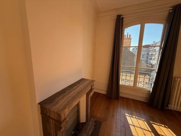 Location Appartement 3 pièces 85 m2 à Maisons-Alfort