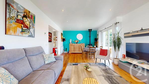 Maison à vendre  6 pièces - 142,21 m 2   ANGLET  - 64