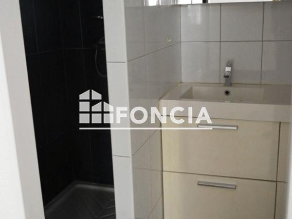 Location Appartement 2 pièces 39.5 m² - 76 AVENUE JEAN GIONO Perpignan 66000