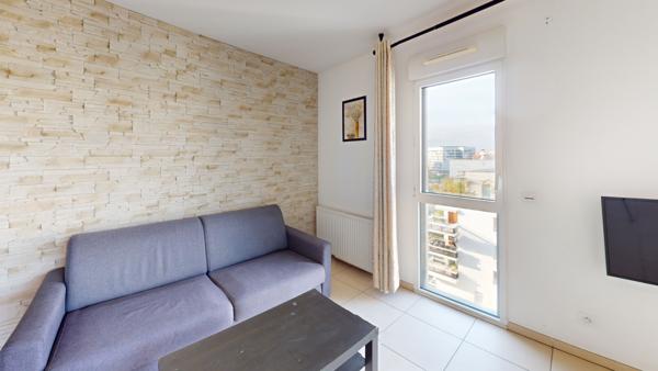 Marseille (13003) APPARTEMENT T2 AVEC TERRASSE